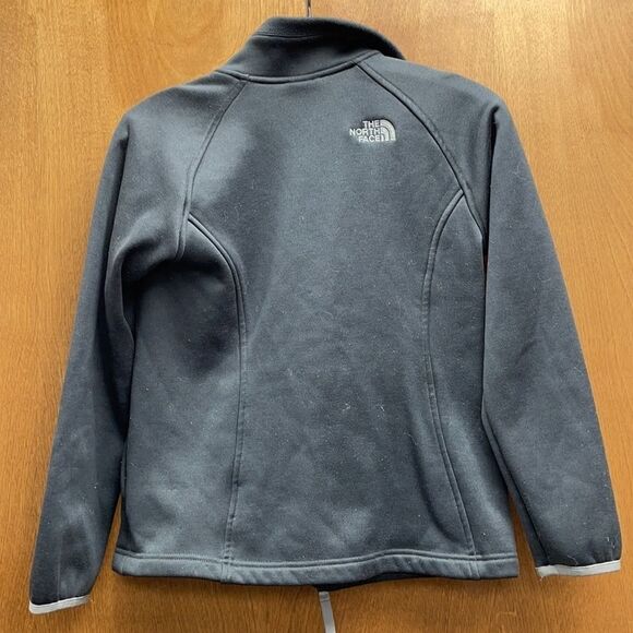 The North Face Girl’s Medium Gray Zippered Jacket - Picture 5 of 5